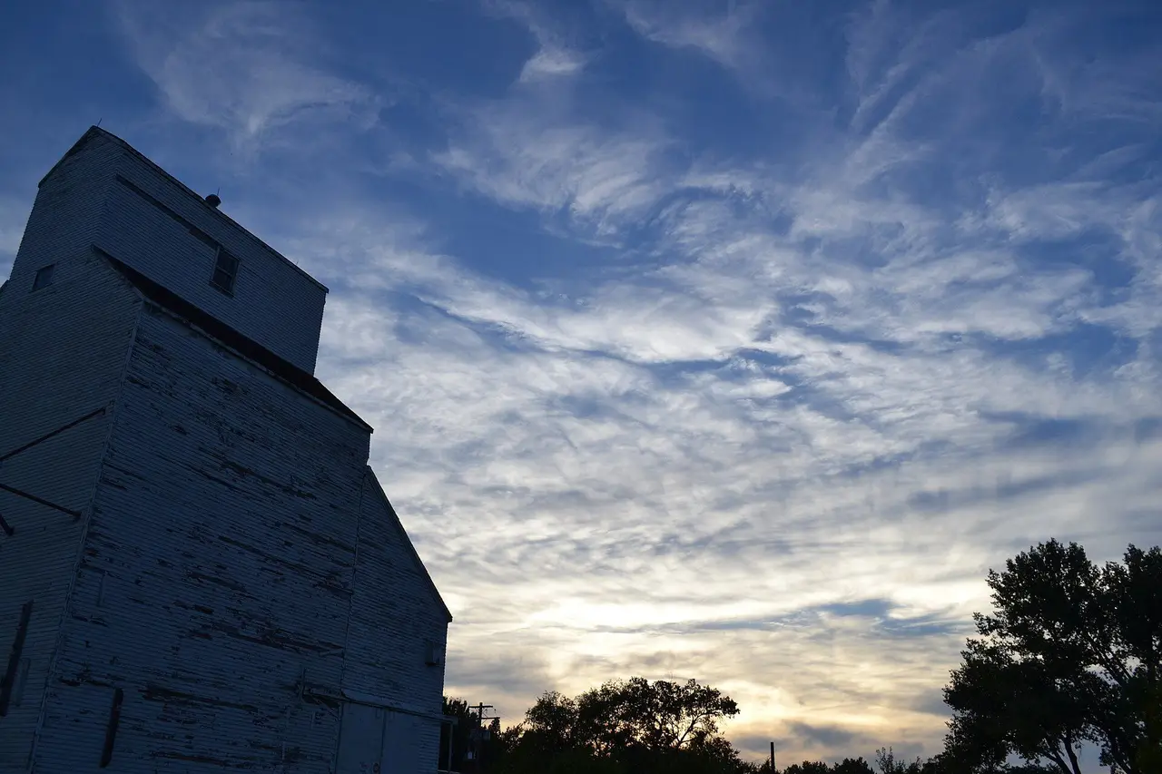 Old grain elevator at dusk, 2013